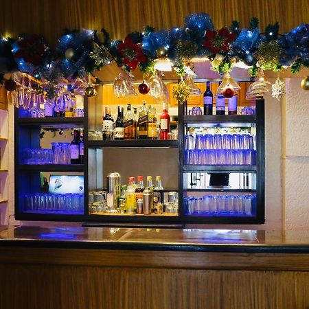 Amalfi718 Hotel Lipa City Zewnętrze zdjęcie